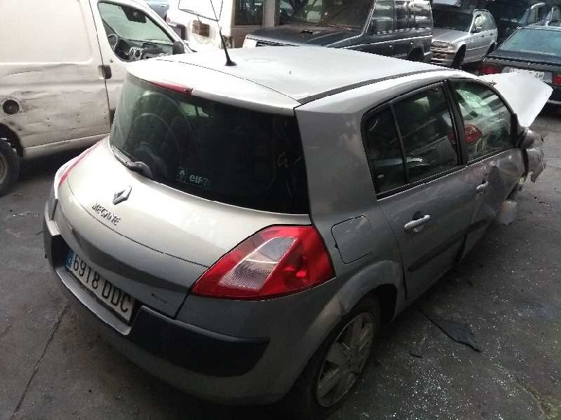 renault megane ii berlina 5p del año 2004