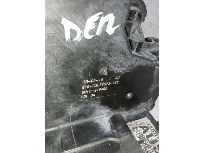 Recambio de motor cierre centralizado delantero derecho para opel astra k (b16) 1.6 cdti (68) referencia OEM IAM 915C303907218S 