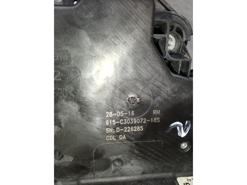 Recambio de motor cierre centralizado trasero derecho para opel astra k (b16) 1.6 cdti (68) referencia OEM IAM 915C303907218S D2