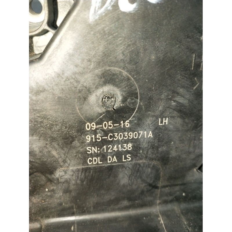 Recambio de motor cierre centralizado delantero izquierdo para opel astra k (b16) 1.6 cdti (68) referencia OEM IAM 915C3039071A 
