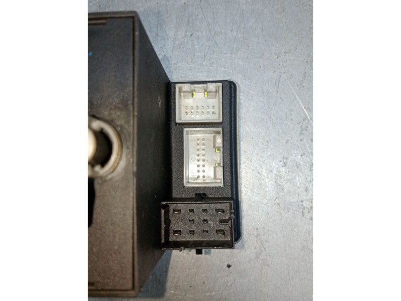 Recambio de compresor cierre centralizado para audi a3 (8l1) 1.9 tdi referencia OEM IAM 8L0862257D  