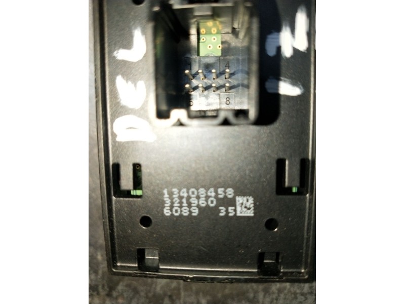 Recambio de mando elevalunas delantero izquierdo para opel astra k (b16) 1.6 cdti (68) referencia OEM IAM 13408458 321960 5P