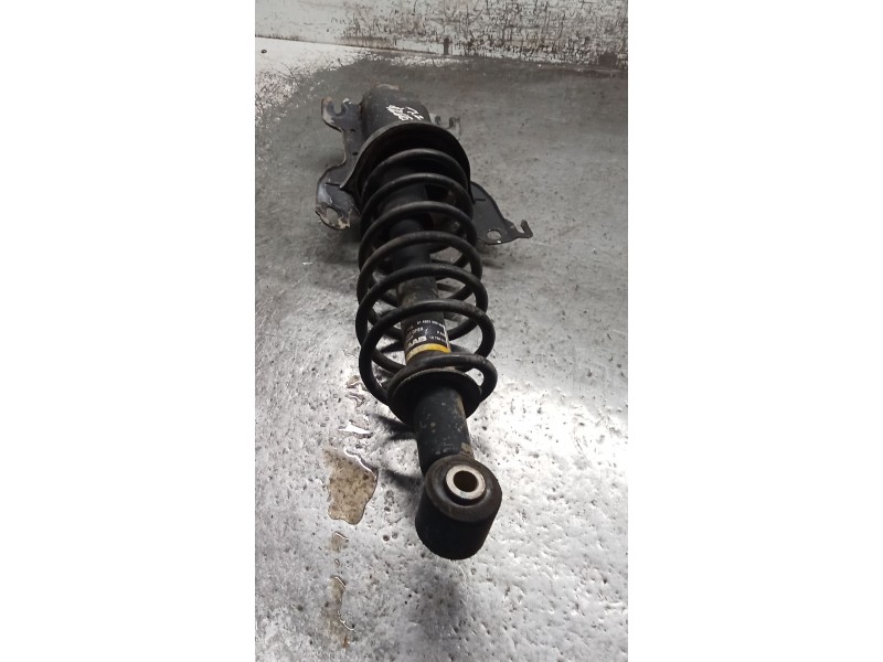 Recambio de amortiguador trasero derecho para saab 9-5 berlina 1.9 tid vector referencia OEM IAM   05