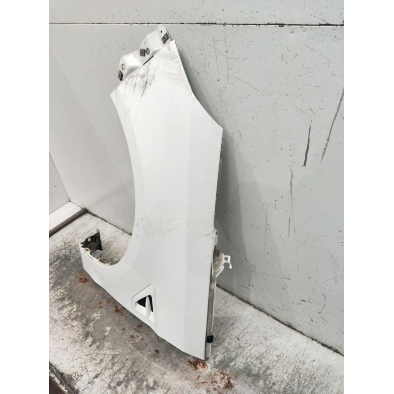 Recambio de aleta delantera izquierda para ford s-max (cj, wa6) 2.0 tdci referencia OEM IAM  VER FOTOS 