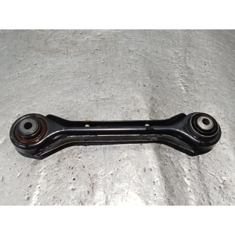 Recambio de brazo suspension superior trasero izquierdo para bmw serie 3 berlina (e90) referencia OEM IAM 676347107  ANTERIOR