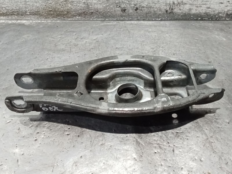 Recambio de brazo suspension inferior trasero derecho para bmw serie 3 berlina (e90) referencia OEM IAM   