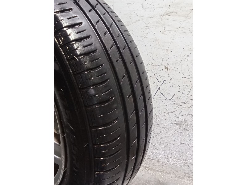 Recambio de juego llantas para ford fiesta v (jh_, jd_) 1.4 16v referencia OEM IAM 175/65 R14 82T  