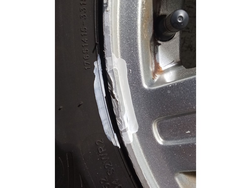 Recambio de juego llantas para ford fiesta v (jh_, jd_) 1.4 16v referencia OEM IAM 175/65 R14 82T  