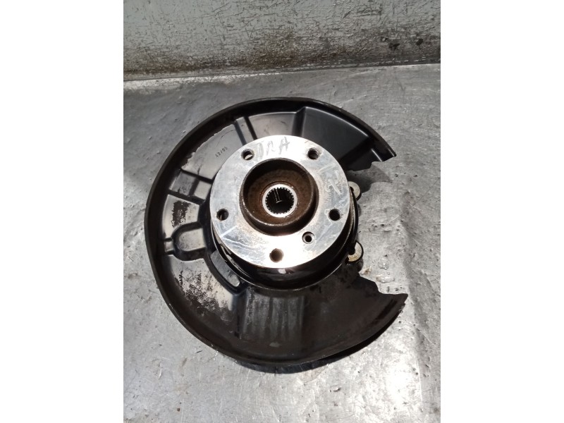 Recambio de mangueta trasera derecha para bmw serie 3 berlina (e90) referencia OEM IAM 0005490923L  