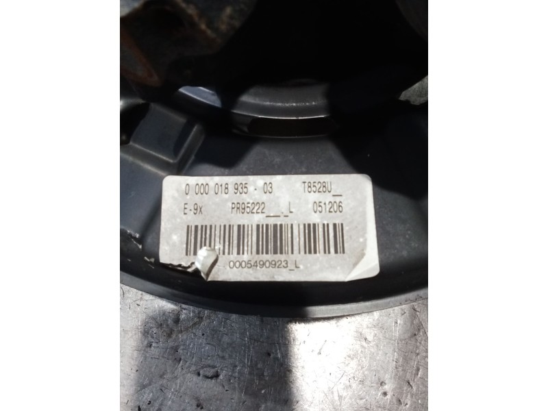 Recambio de mangueta trasera derecha para bmw serie 3 berlina (e90) referencia OEM IAM 0005490923L  