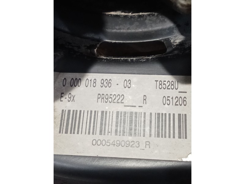 Recambio de mangueta trasera derecha para bmw serie 3 berlina (e90) referencia OEM IAM 0005490923R  