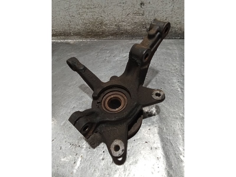 Recambio de mangueta delantera izquierda para renault kangoo / grand kangoo ii (kw0/1_) 1.5 dci 75 (kw07, kw10, kw04) referencia