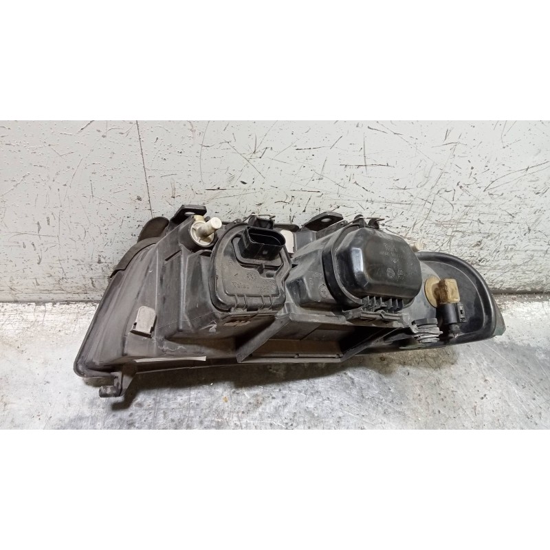 Recambio de faro derecho para audi a4 berlina (b5) 1.9 tdi quattro referencia OEM IAM 8D0941004AK 1853675100 99