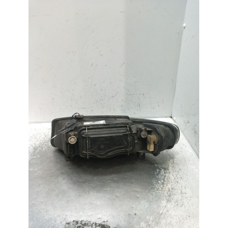 Recambio de faro derecho para seat leon (1m1) 1.9 tdi referencia OEM IAM 1M19510023 VER FOTOS, PATILLA ROTA 67742701