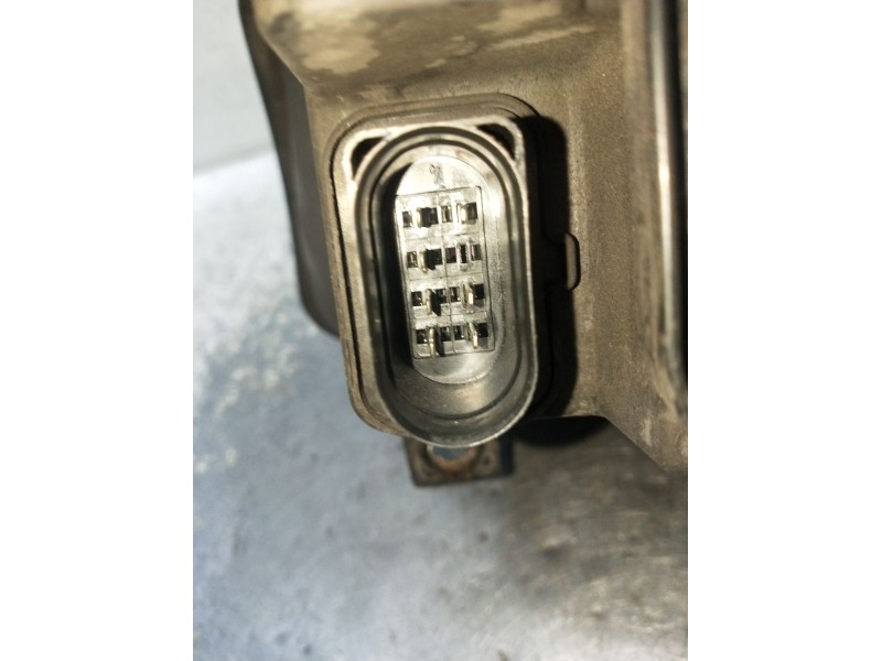 Recambio de faro derecho para seat leon (1m1) 1.9 tdi referencia OEM IAM 1M19510023 VER FOTOS, PATILLA ROTA 67742701