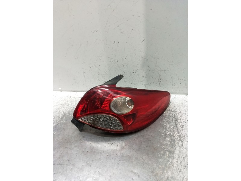 Recambio de piloto trasero derecho para peugeot 206+ referencia OEM IAM   