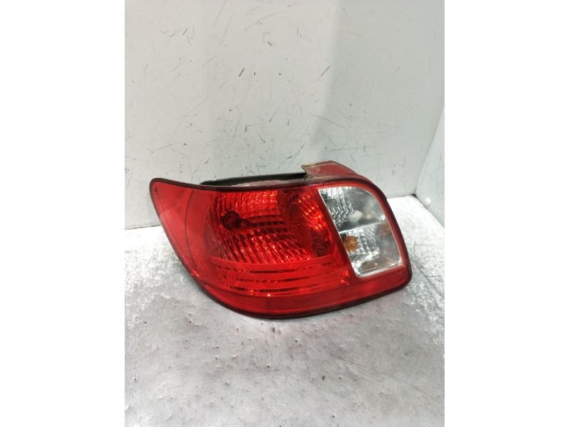 Recambio de piloto trasero izquierdo para kia rio 1.4 ex1 referencia OEM IAM   