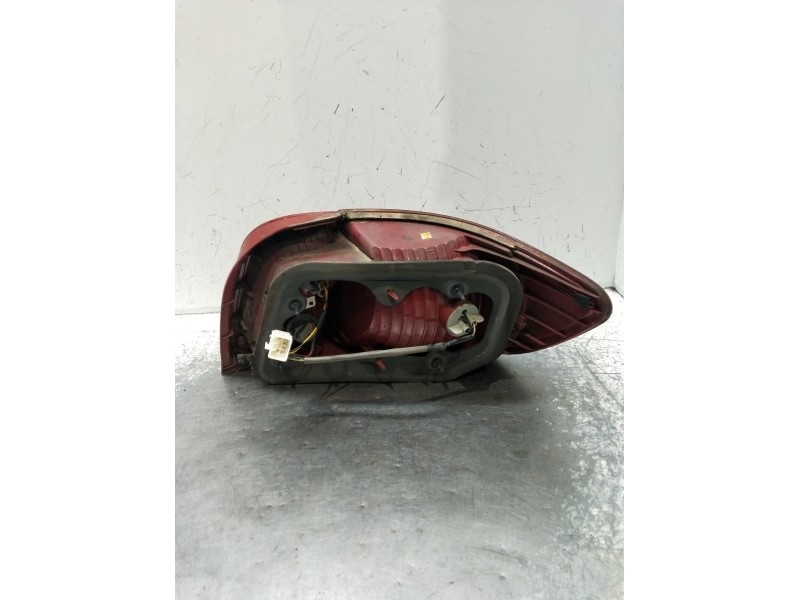 Recambio de piloto trasero izquierdo para kia rio 1.4 ex1 referencia OEM IAM   