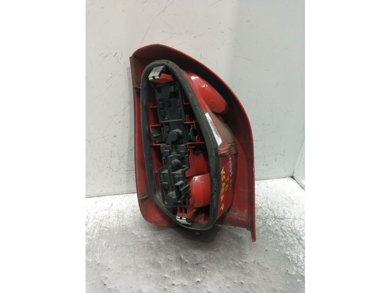 Recambio de piloto trasero derecho para citroën xsara picasso (n68) 1.6 hdi referencia OEM IAM   