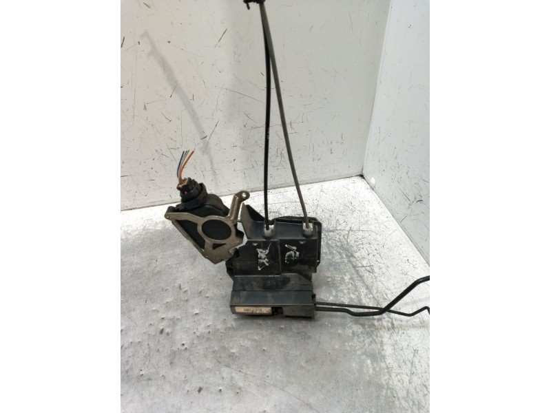 Recambio de motor cierre centralizado delantero izquierdo para kia rio 1.4 ex1 referencia OEM IAM  4P 