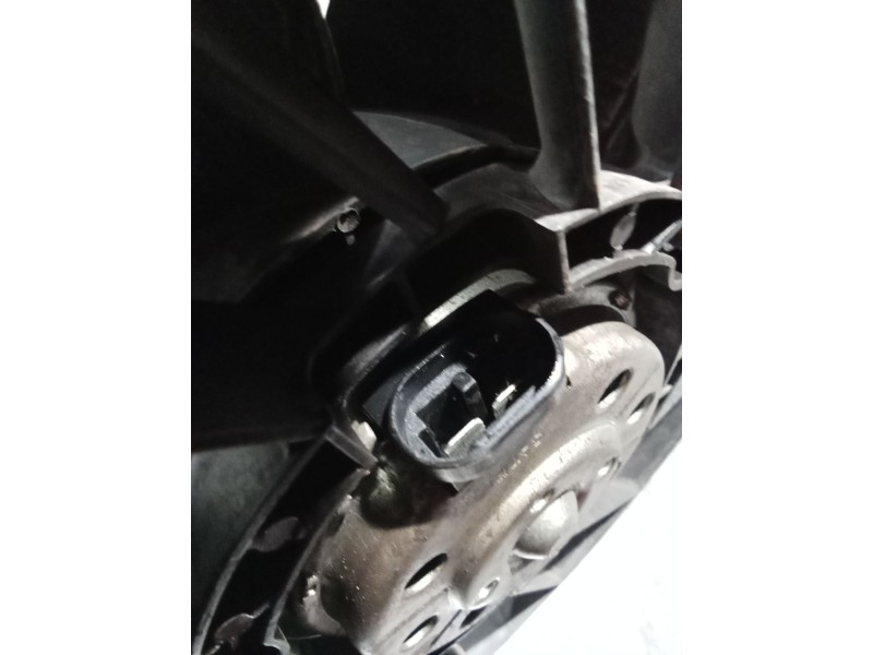 Recambio de electroventilador para renault kangoo / grand kangoo ii (kw0/1_) 1.5 dci 75 (kw07, kw10, kw04) referencia OEM IAM 82