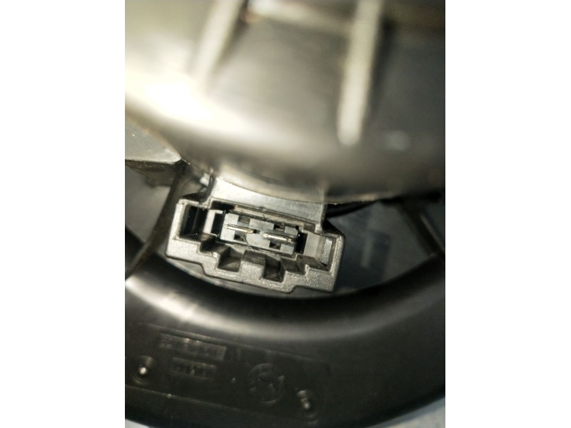 Recambio de motor calefaccion para skoda fabia (5j2 ) style referencia OEM IAM 6Q1819015G  