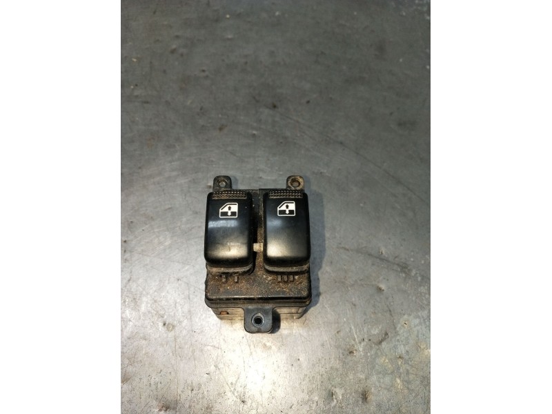 Recambio de mando elevalunas delantero izquierdo para kia rio 1.4 ex1 referencia OEM IAM  4P 