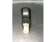 Recambio de mando elevalunas delantero derecho para skoda fabia (5j2 ) style referencia OEM IAM 5J0867435  5P 2