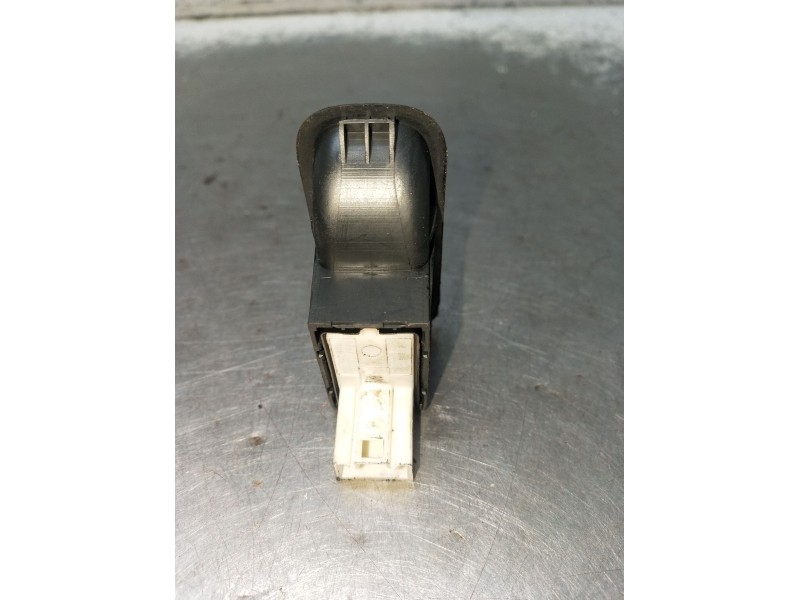Recambio de mando elevalunas delantero derecho para skoda fabia (5j2 ) style referencia OEM IAM 5J0867435  5P
