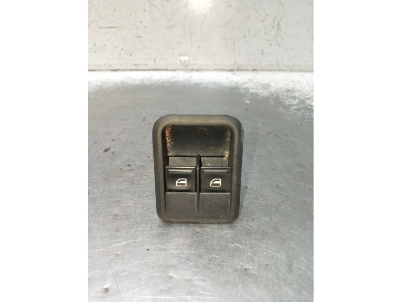 Recambio de mando elevalunas delantero izquierdo para skoda fabia (5j2 ) style referencia OEM IAM 5J0867171A  5P