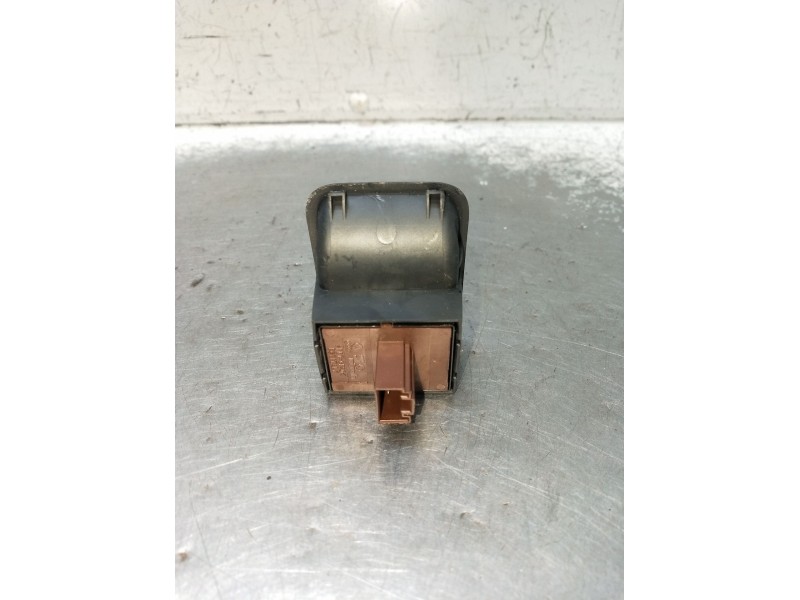 Recambio de mando elevalunas delantero izquierdo para skoda fabia (5j2 ) style referencia OEM IAM 5J0867171A  5P
