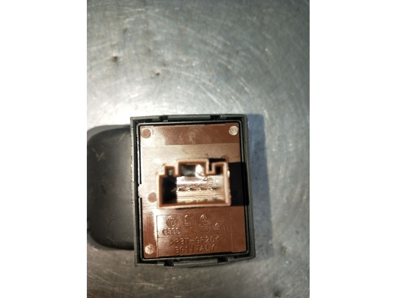 Recambio de mando elevalunas delantero izquierdo para skoda fabia (5j2 ) style referencia OEM IAM 5J0867171A  5P