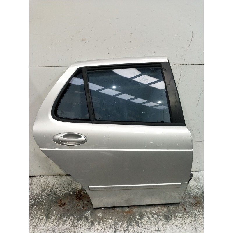 Recambio de puerta trasera derecha para saab 9-5 berlina 1.9 tid vector referencia OEM IAM  4P 