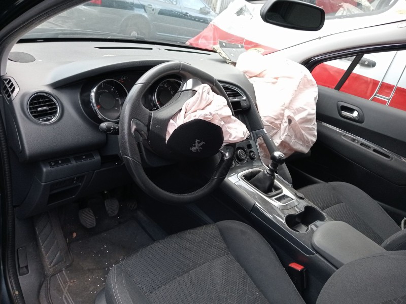 peugeot 3008 i monospace (0u_) del año 2016