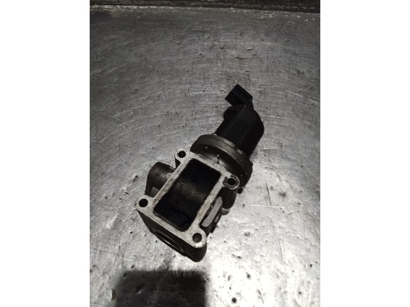 Recambio de valvula egr para saab 9-5 berlina 1.9 tid vector referencia OEM IAM   