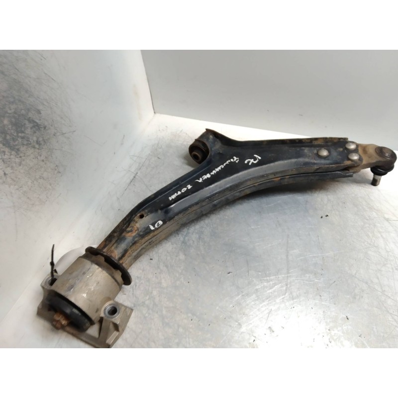Recambio de brazo suspension inferior delantero izquierdo para land rover freelander (ln) 2.0 td4 cat referencia OEM IAM   