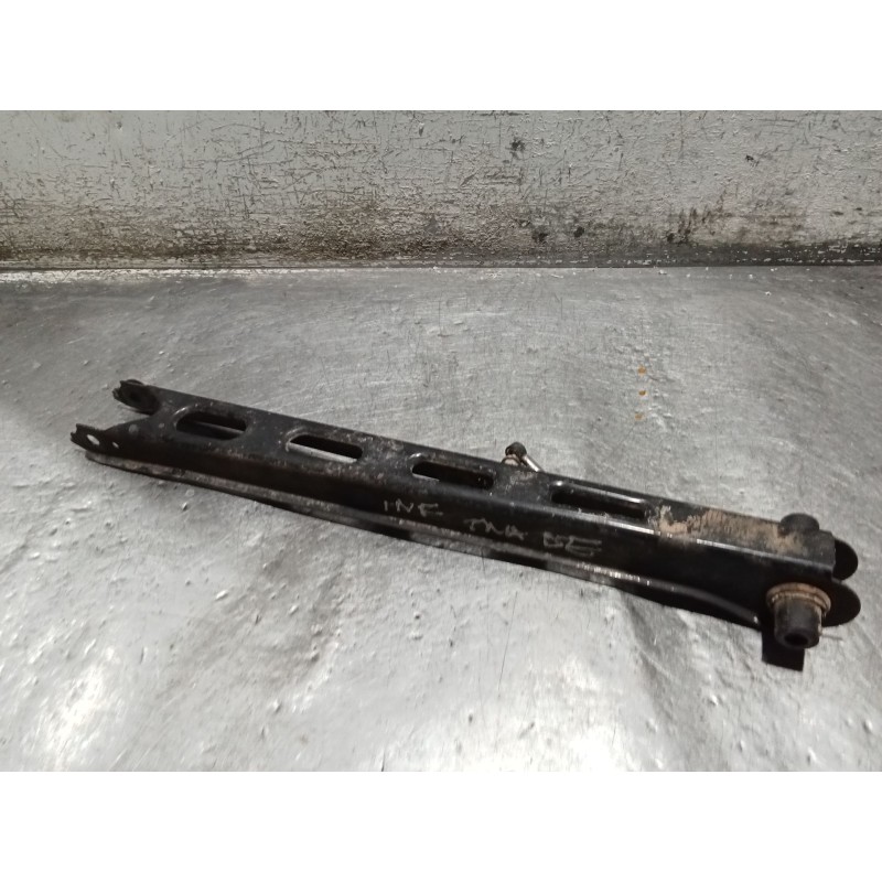 Recambio de brazo suspension inferior trasero derecho para saab 9-5 berlina 1.9 tid vector referencia OEM IAM   