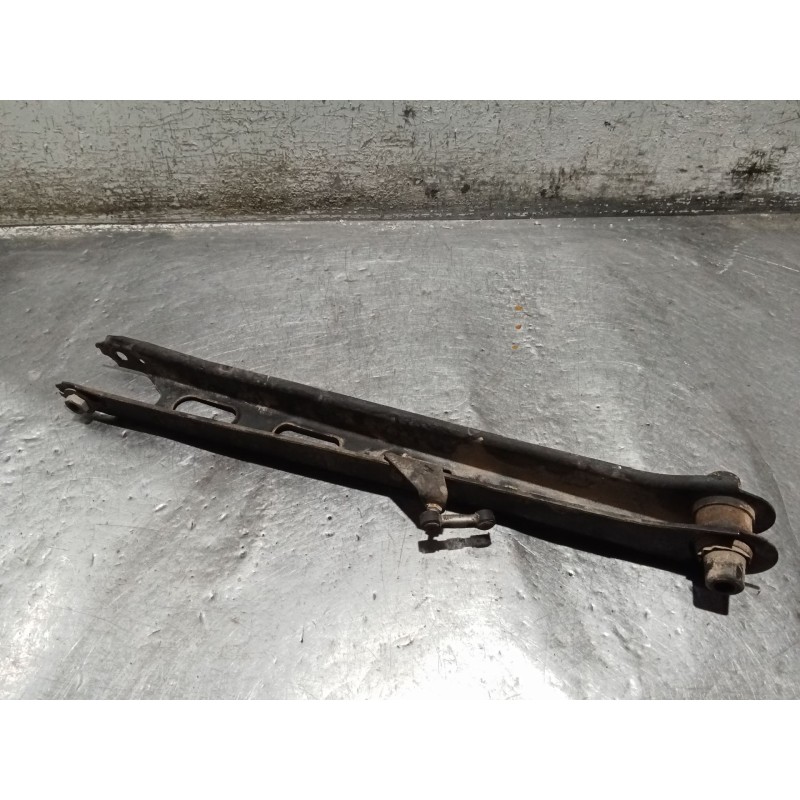 Recambio de brazo suspension inferior trasero derecho para saab 9-5 berlina 1.9 tid vector referencia OEM IAM   