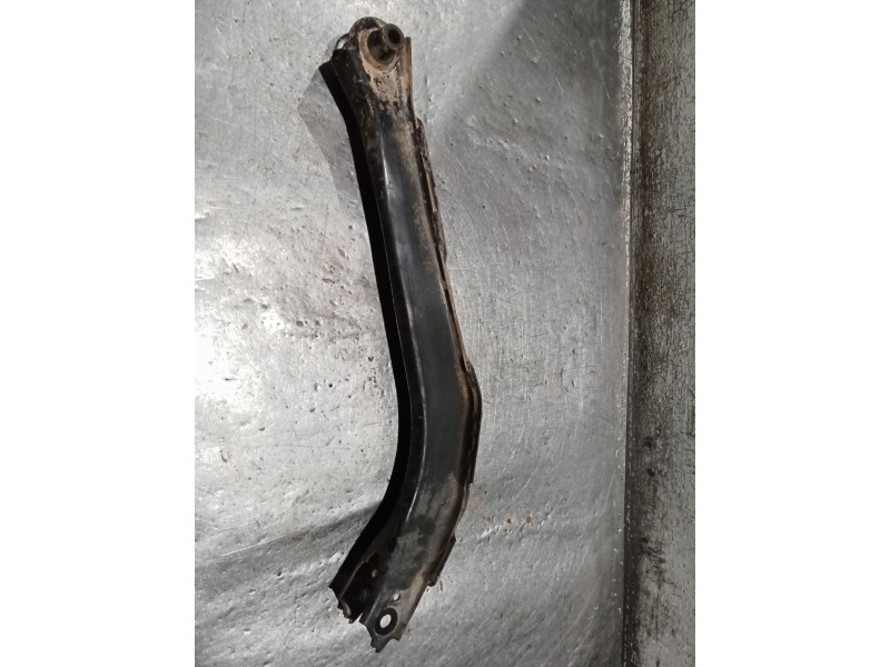 Recambio de brazo suspension superior trasero izquierdo para saab 9-5 berlina 1.9 tid vector referencia OEM IAM   