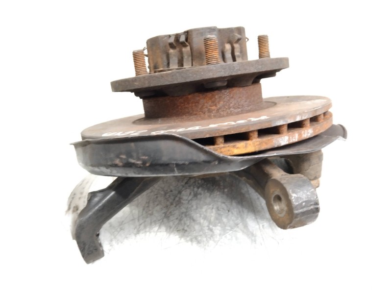 Recambio de mangueta delantera izquierda para mitsubishi montero (l040) 2500 td (4-ptas.) referencia OEM IAM   