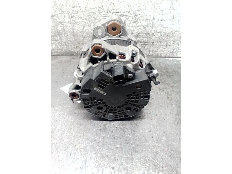 Recambio de alternador para volvo xc40 (536) d4 awd referencia OEM IAM 30659580  215A