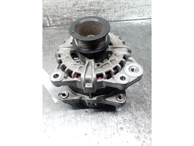 Recambio de alternador para volvo xc40 (536) d4 awd referencia OEM IAM 30659580  215A