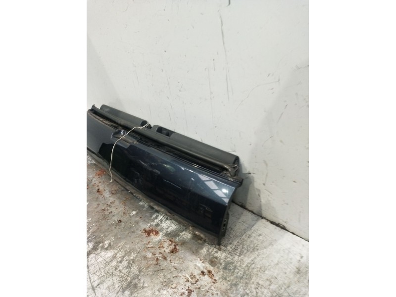Recambio de porton trasero para peugeot 3008 i monospace (0u_) 1.6 bluehdi 120 referencia OEM IAM  5P INFERIOR