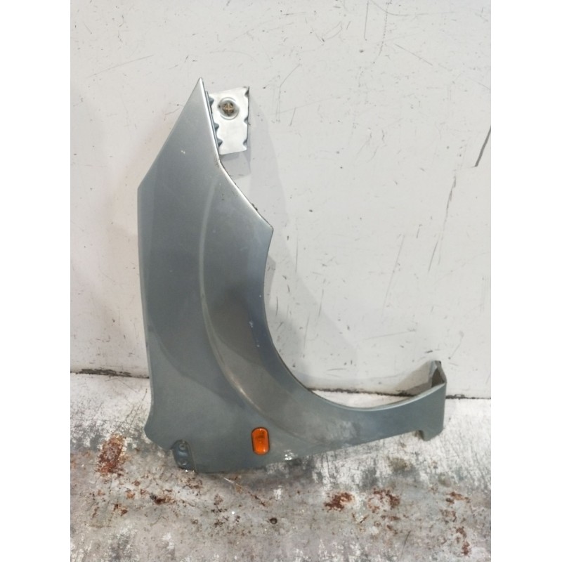 Recambio de aleta delantera derecha para ford fiesta v (jh_, jd_) 1.4 16v referencia OEM IAM   