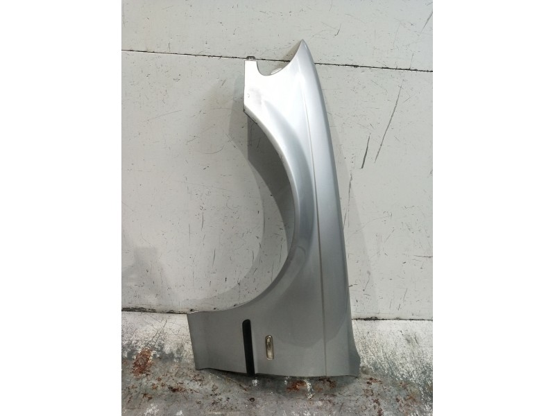 Recambio de aleta delantera izquierda para bmw 3 (e46) 320 d referencia OEM IAM   