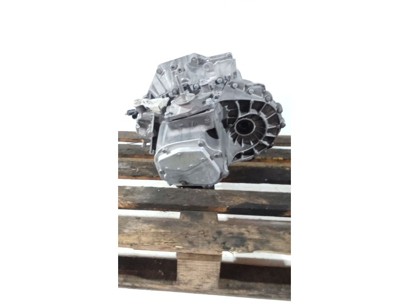Recambio de caja cambios para peugeot 3008 i monospace (0u_) 1.6 bluehdi 120 referencia OEM IAM 20EA54 6V 2882657