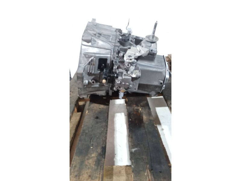 Recambio de caja cambios para peugeot 3008 i monospace (0u_) 1.6 bluehdi 120 referencia OEM IAM 20EA54 6V 2882657