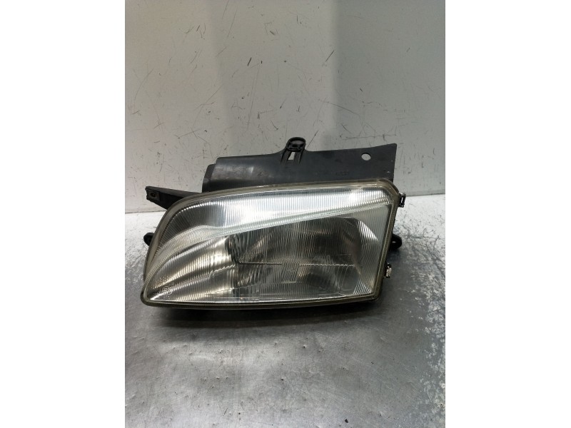 Recambio de faro izquierdo para peugeot partner monospace (5_, g_) 1.9 d referencia OEM IAM   