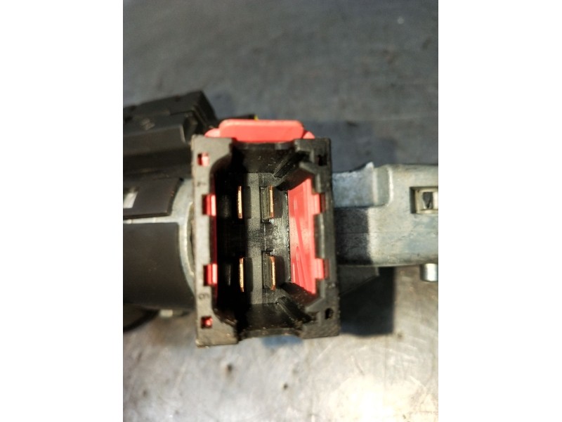 Recambio de conmutador de arranque para renault twingo authentique referencia OEM IAM 281133492AT 8200405701C 