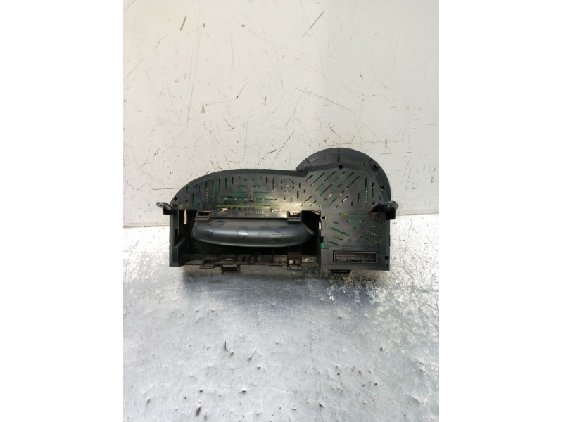 Recambio de cuadro instrumentos para renault twingo authentique referencia OEM IAM A2C53124419  